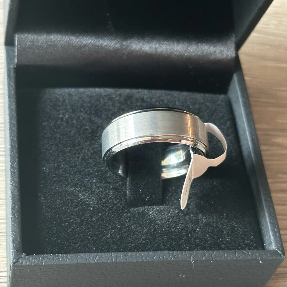 King Will Tungsten Carbide Silver Tone Etched Wedding Band for Men or Women